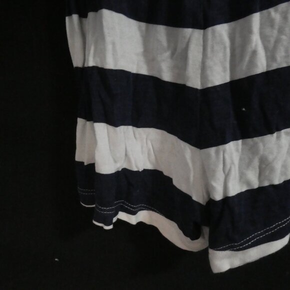 H&M | 8-9 years | Navy Blue and White Striped Romper | Pockets - Picture 14 of 16